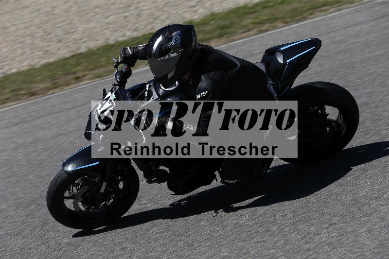 /15 22.05.2026  Plüss Moto Sport  Discover the Bike ADR /Gruppe gruen - Bike 1/47